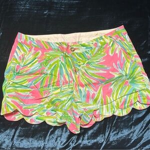 Lilly Pulitzer Buttercup Scalloped Shorts 5”